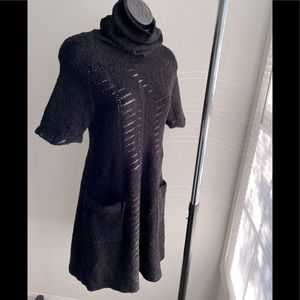 H&M Beautiful turtle neck dress💥